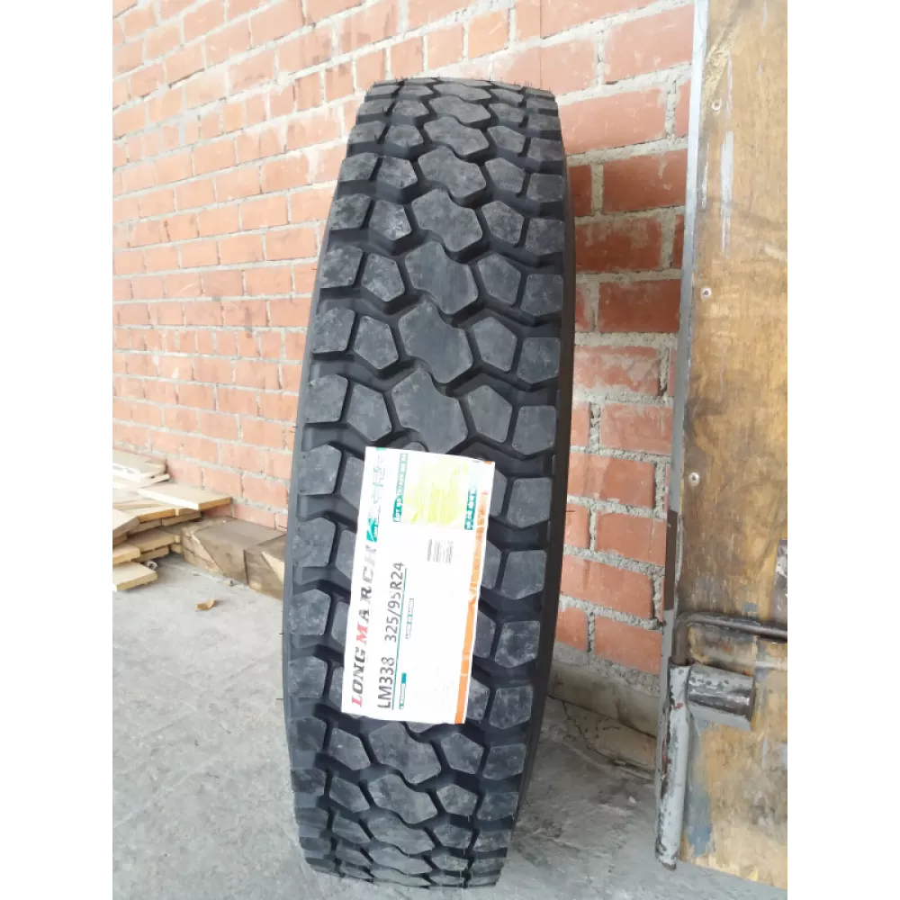 Грузовая шина 325/95 R24 Long March LM-338 22PR в Троицке