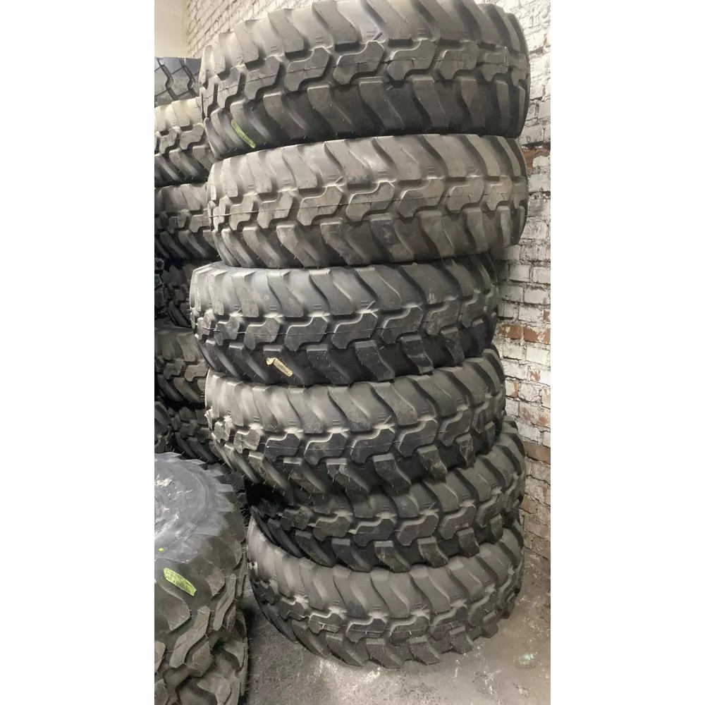 Спецшина 405/70/24 Dunlop sp t9  в Троицке